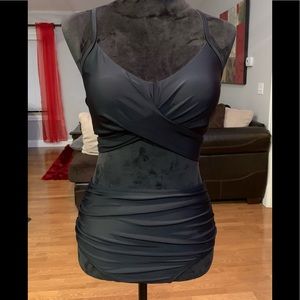 2 Piece Bathing Suit Criss Cross Top & High Waisted Tummy Control Bottom Sz Med